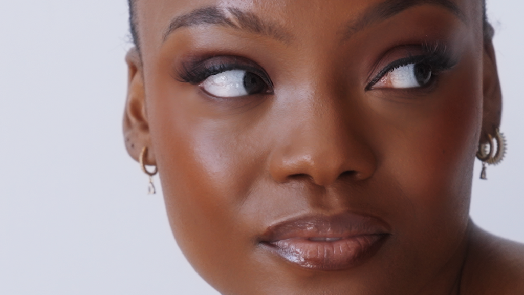 Flawless Skin Tones | Look 5